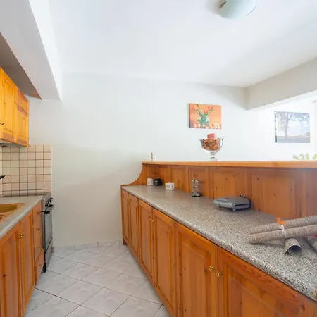 Gianνs Apartment Marantochori